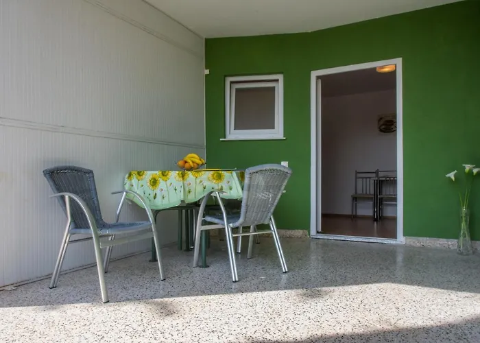 29894 - Lucica * Crikvenica